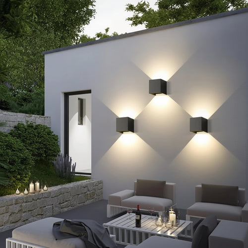 Applique extérieure carrée minimaliste en aluminium véritable